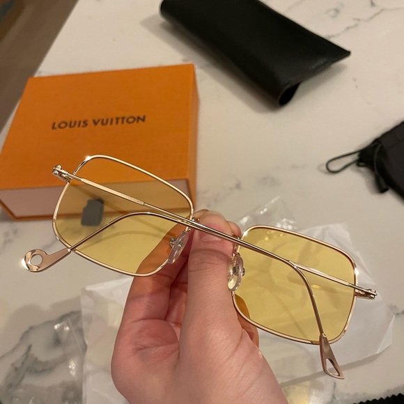 Sell In A Bundle — 3 Yellow and Green Sunglasses in Different Shapes of Lenses - Picture 8 of 12